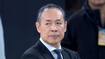 开云-卫冕冠军6连胜强势领跑积分榜，多队遭伤病侵袭，又有两黑马崛起