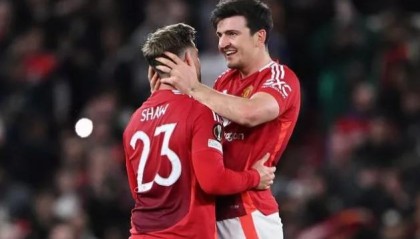 名宿火力+1，帕克：马奎尔和肖还在曼联就是笑话